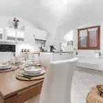 La Maison De Lilly Centro Storico アパート サンレモ