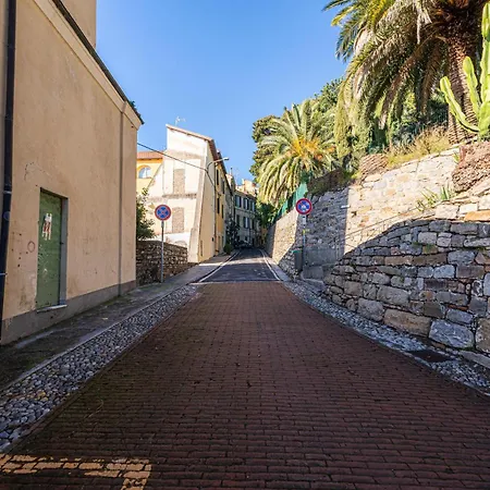 La Maison De Lilly Centro Storico Daire *